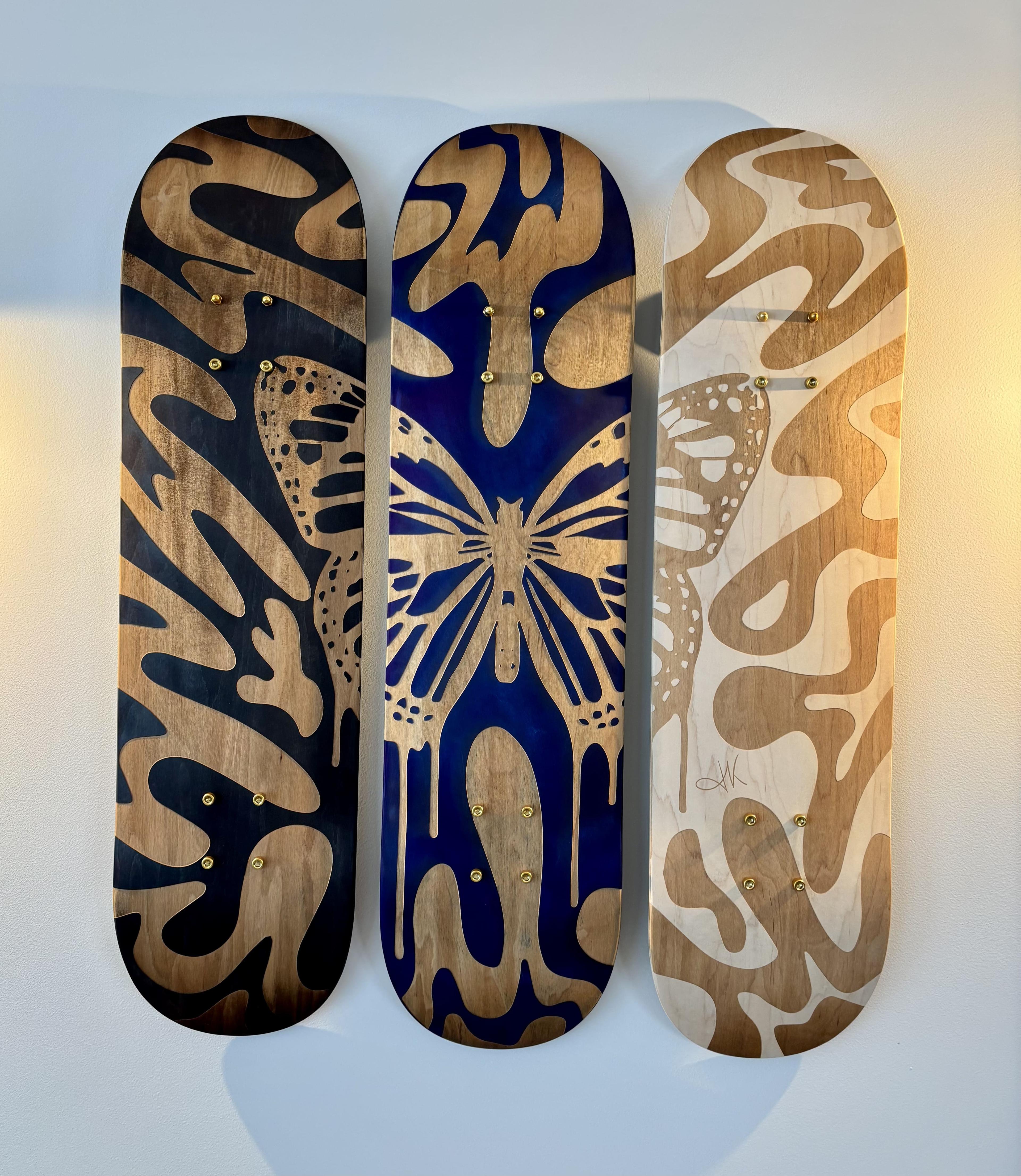photographie de l'oeuvre TRIPTYQUE SKATEBOARDS de l'artiste Thomas Krief 